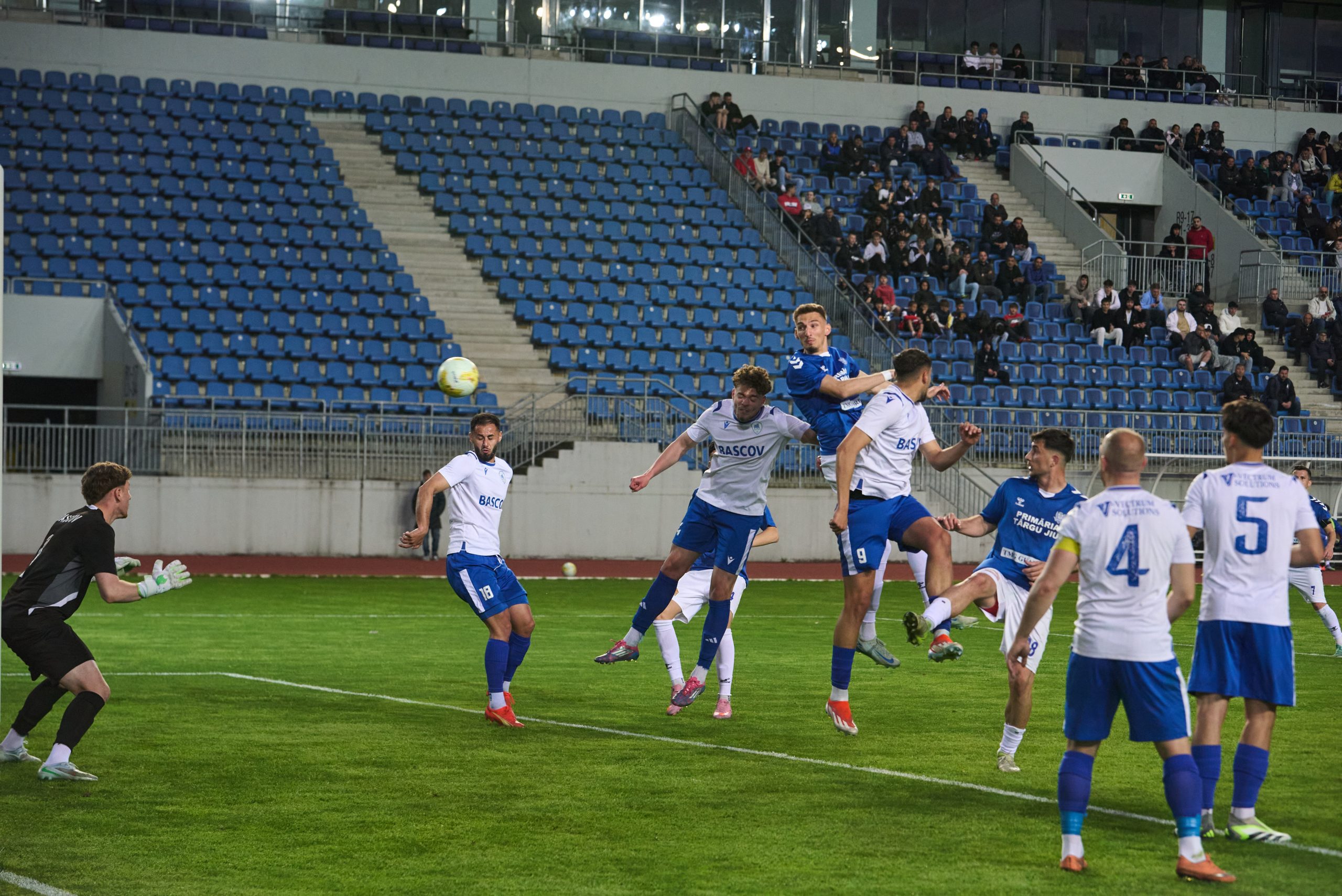 CSM Târgu Jiu – Unirea Bascov 3-1. Victoria CSM Târgu Jiu în imagini. Galerie FOTO