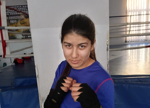 Mădălina Matraș vrea aurul la Cupa României la Box Feminin Junioare, Eforie Nord 2026. Pugilista de la CSM Târgu Jiu vrea să își apere trofeul câștigat la ediția de anul trecut