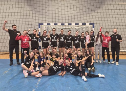 Junioarele 2 CSM Târgu Jiu, victorie importantă la malul Dunării. CSS Drobeta Turnu Severin – CSM Târgu Jiu 34-35